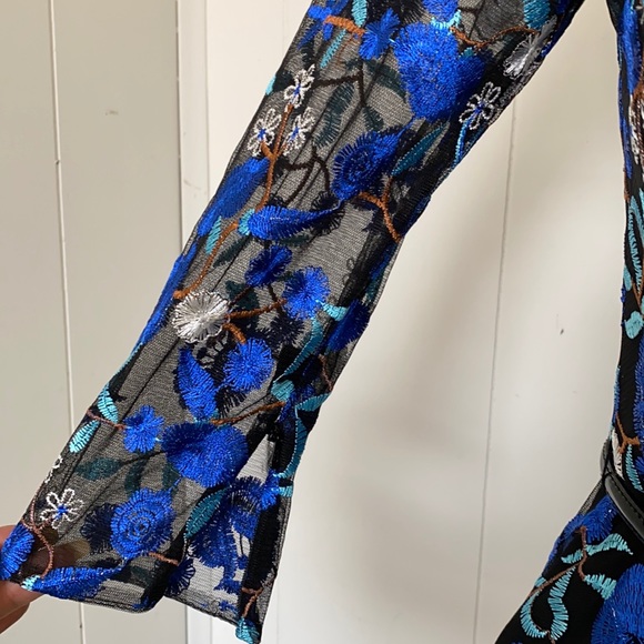 Social occasion by Mon Cheri V-Neck floral long sleeves dress - Picture 3 of 12